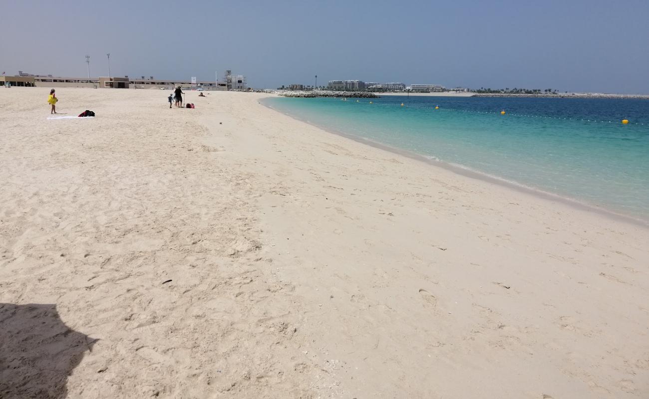 Mercato beach'in fotoğrafı i̇nce bej kum yüzey ile