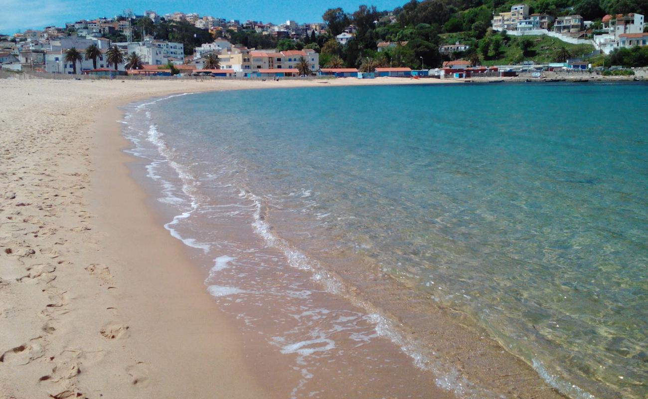 Plage Tabarka 2'in fotoğrafı i̇nce bej kum yüzey ile