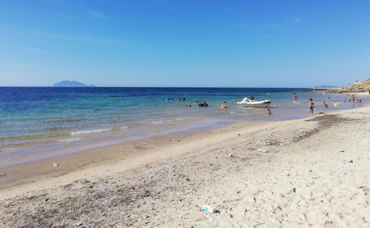 Zaouiet Magayez'in fotoğrafı parlak kum yüzey ile