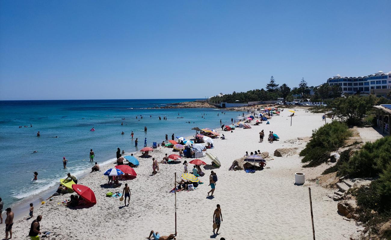 Plage du Petit Paris'in fotoğrafı parlak ince kum yüzey ile