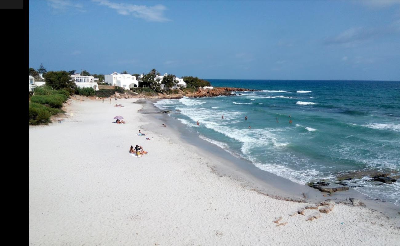 Fatha Beach'in fotoğrafı parlak kum yüzey ile