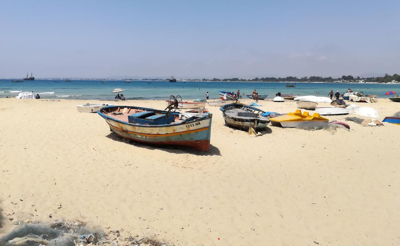 Plage de Hammamet VI'in fotoğrafı parlak kum yüzey ile