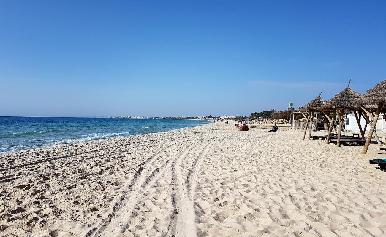 Plage Les Citronniers'in fotoğrafı parlak ince kum yüzey ile