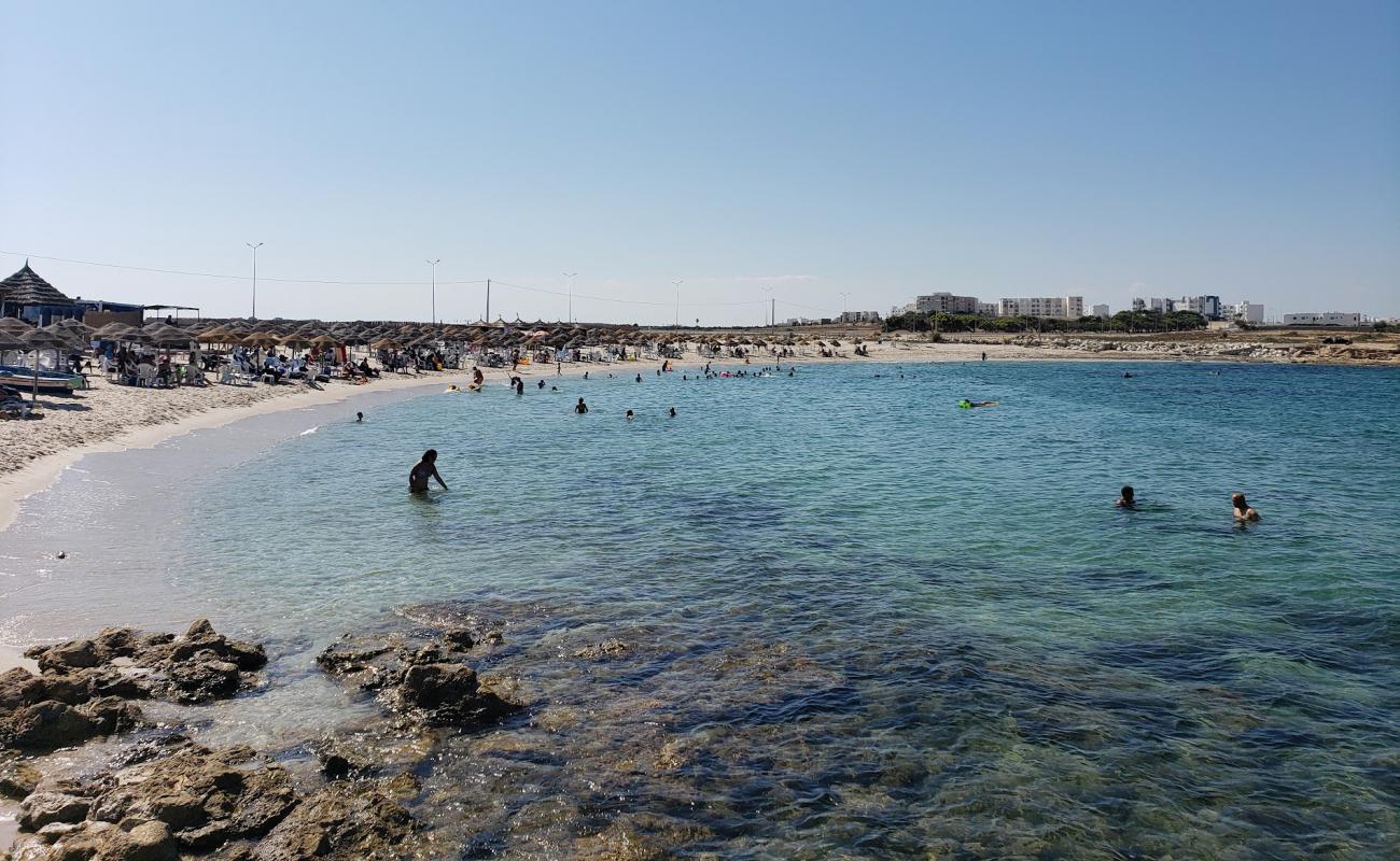 Hergla Beach'in fotoğrafı parlak ince kum yüzey ile