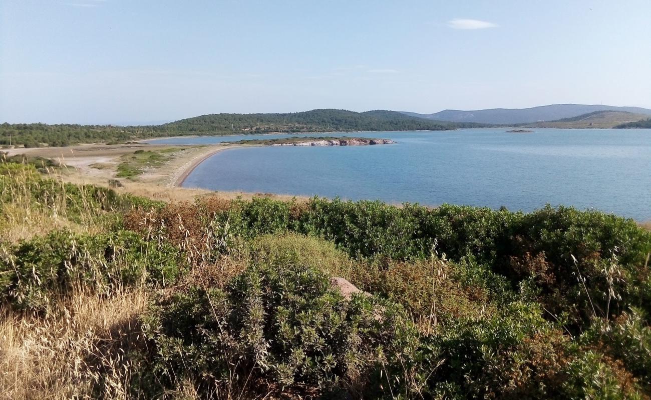 Sefa Çamlık Plajı II'in fotoğrafı çakıl ile kum yüzey ile