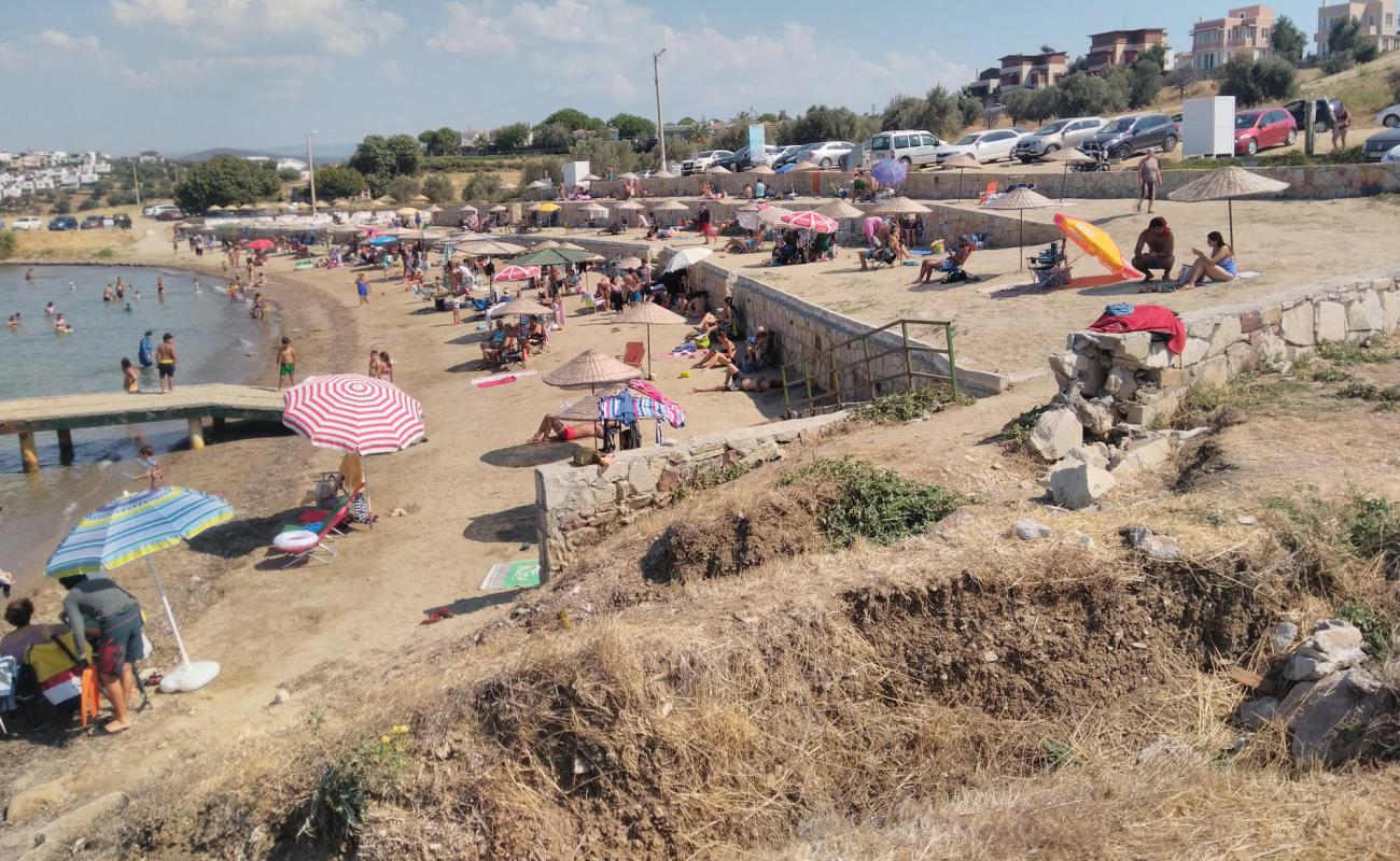 Sirataslar beach'in fotoğrafı parlak kum yüzey ile