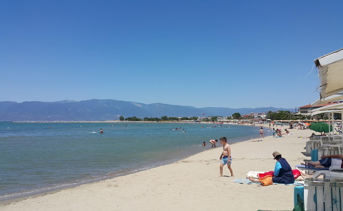 Oren beach'in fotoğrafı parlak kum yüzey ile