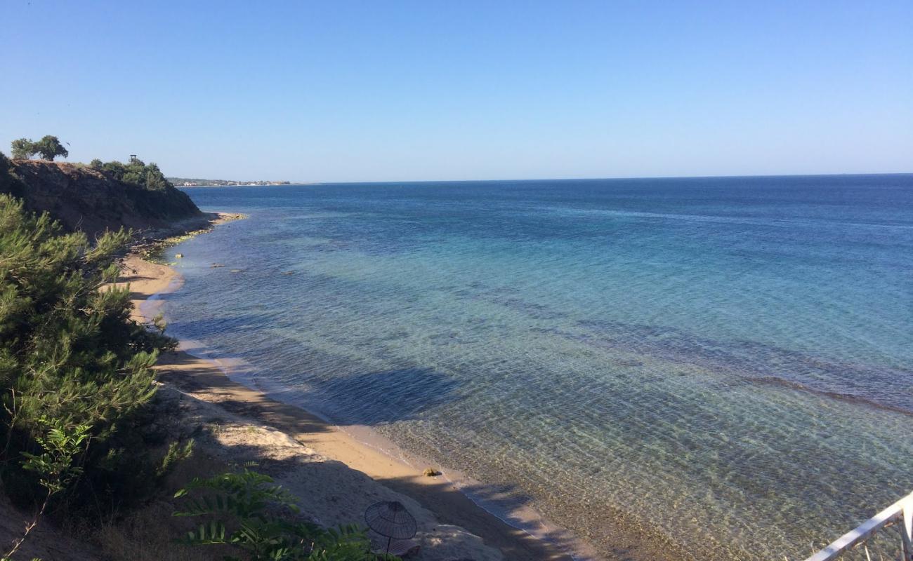 Geyikli Pier beach'in fotoğrafı parlak kum yüzey ile