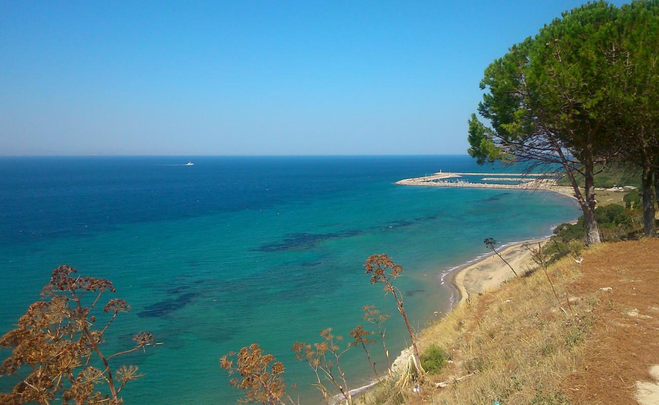 Yenikoy Camlık beach'in fotoğrafı çakıl ile kum yüzey ile