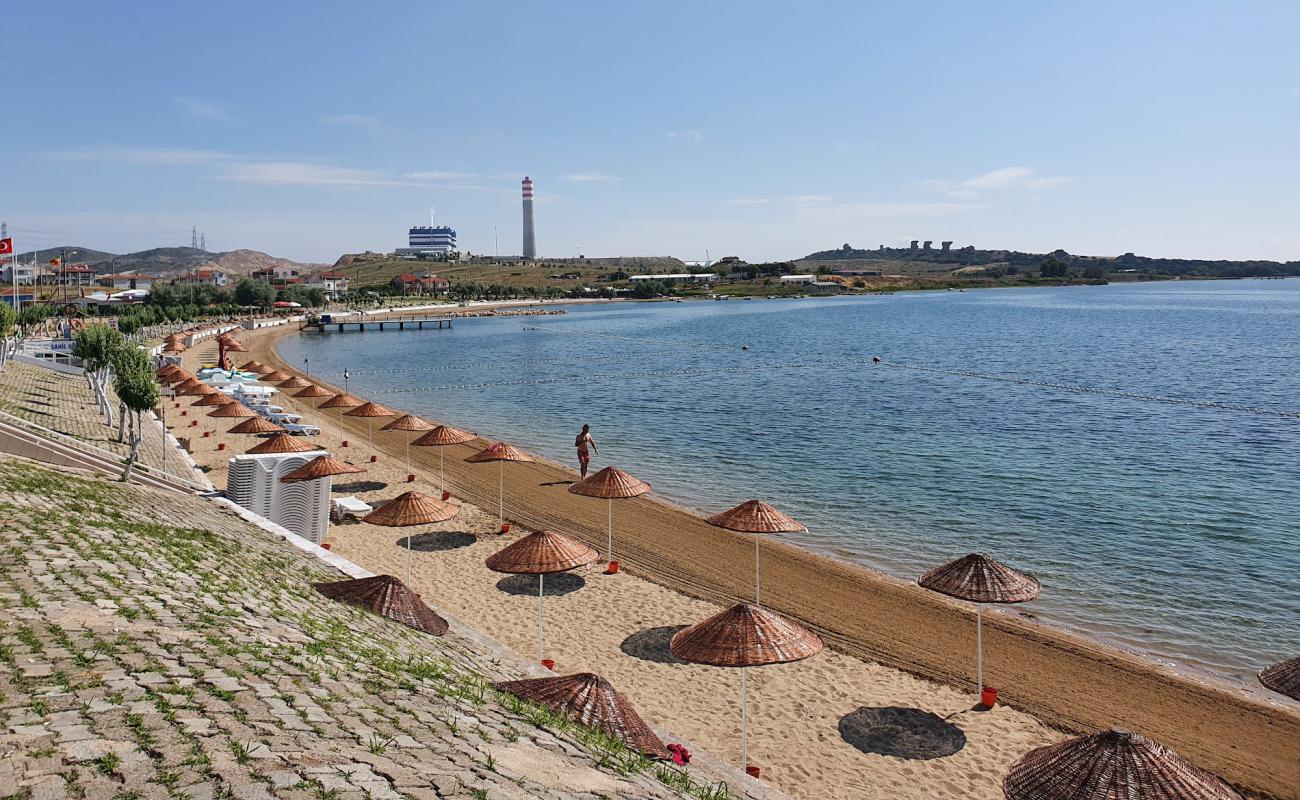 Ladies Bath beach'in fotoğrafı hafif ince çakıl taş yüzey ile