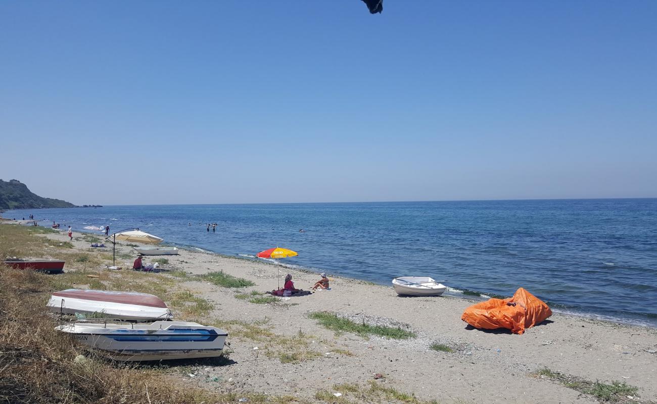 Ketendere Sahili'in fotoğrafı gri kum ve çakıllar yüzey ile