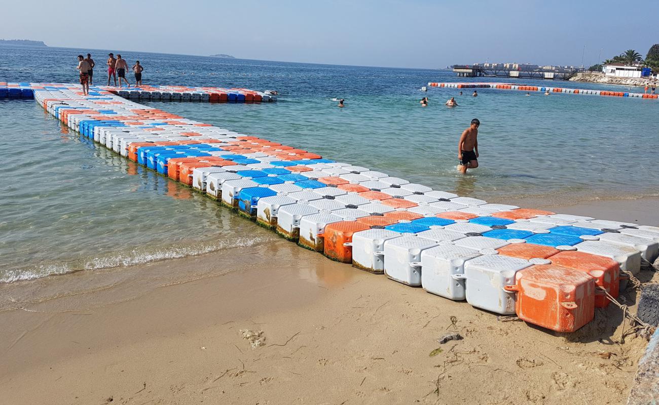 Tuzla beach'in fotoğrafı kahverengi kum yüzey ile