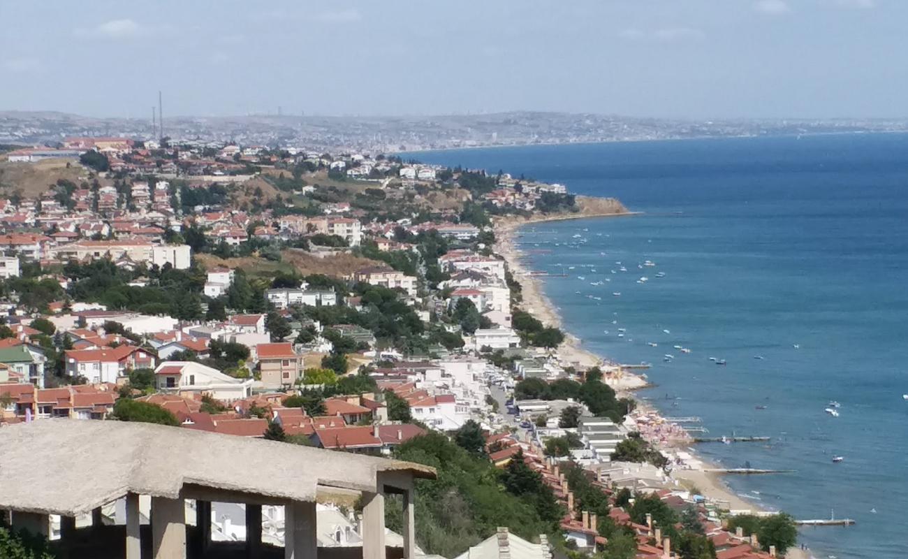 Silivri beach'in fotoğrafı kahverengi kum yüzey ile