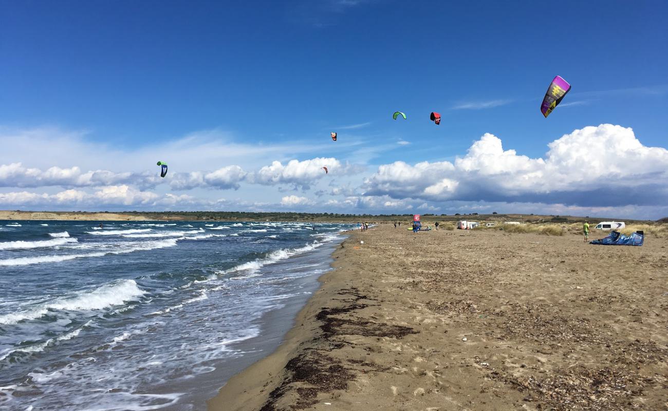 Kite beach'in fotoğrafı parlak kum yüzey ile