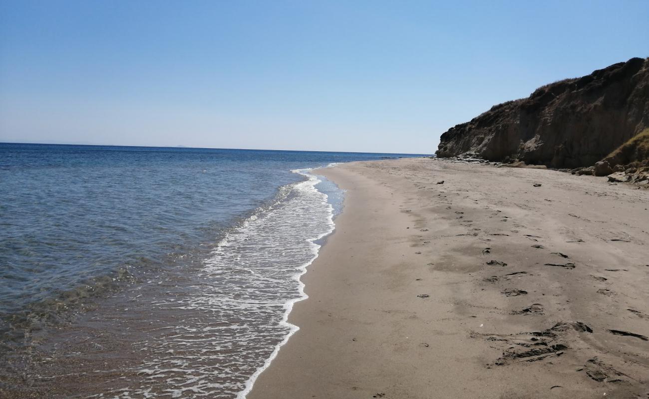 Gokceada beach'in fotoğrafı gri ince kum yüzey ile