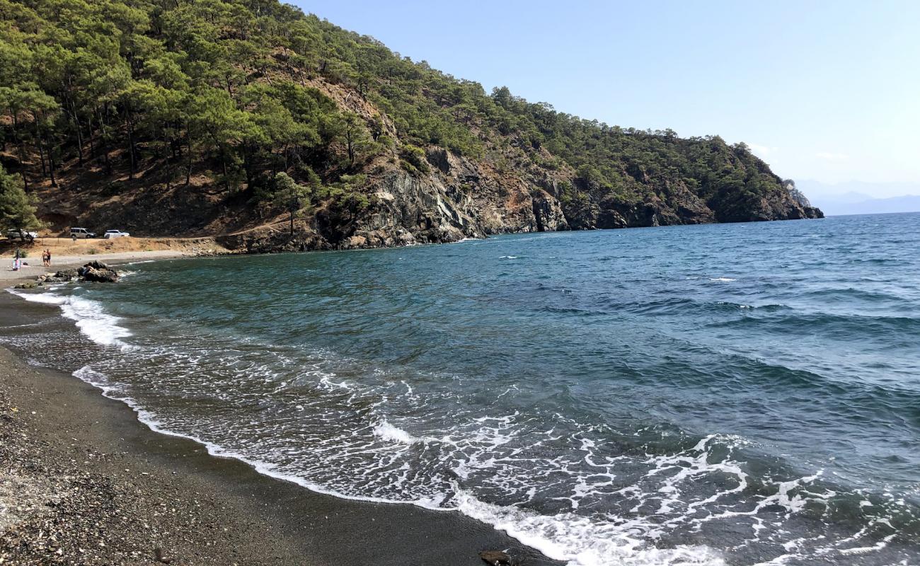 İnlice Plajı'in fotoğrafı siyah kum ve çakıllar yüzey ile