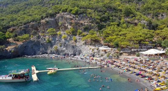 Aşı Koyu Plajı