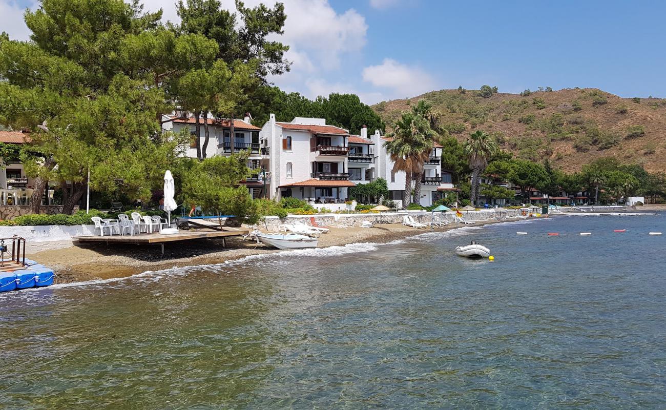 Aktur beach IV'in fotoğrafı gri kum ve çakıl yüzey ile