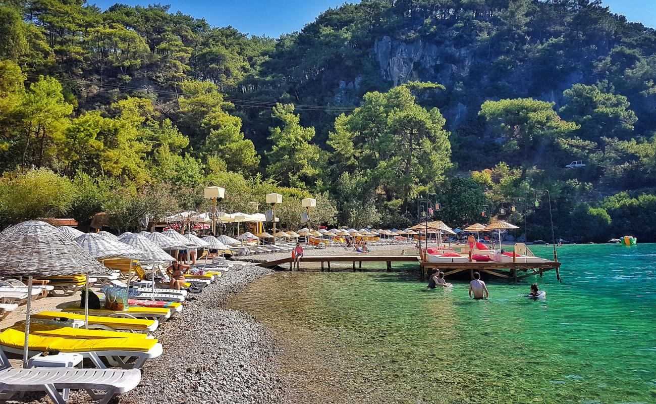 Cinar beach Slub'in fotoğrafı çakıl ile kum yüzey ile