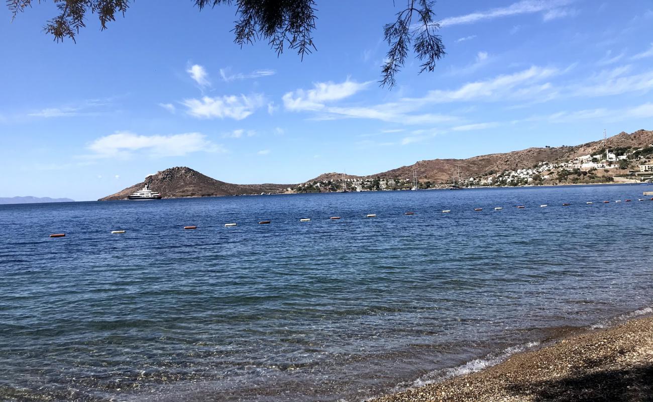 Yalikavak Beach'in fotoğrafı gri ince çakıl taş yüzey ile