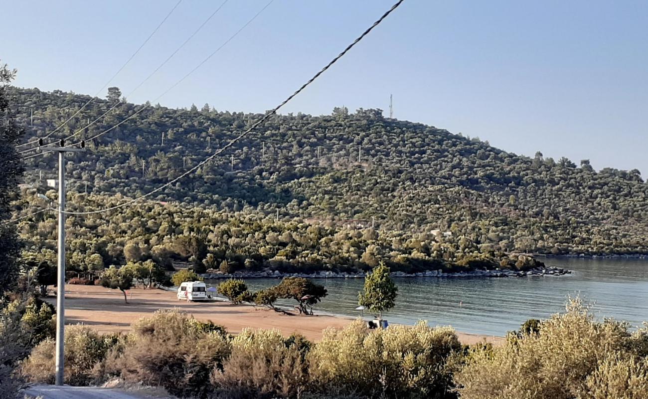 Kızılağaç Plajı'in fotoğrafı parlak kum yüzey ile