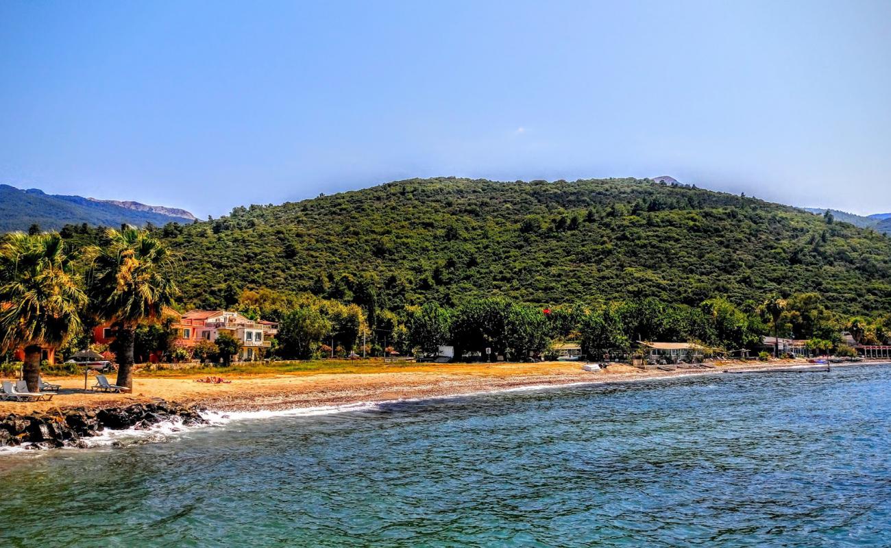 Guzelcamli beach'in fotoğrafı hafif çakıl yüzey ile