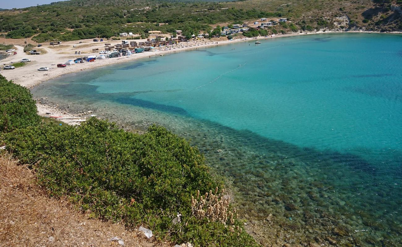 Demircili Plajı'in fotoğrafı küçük gri çakıllar yüzey ile