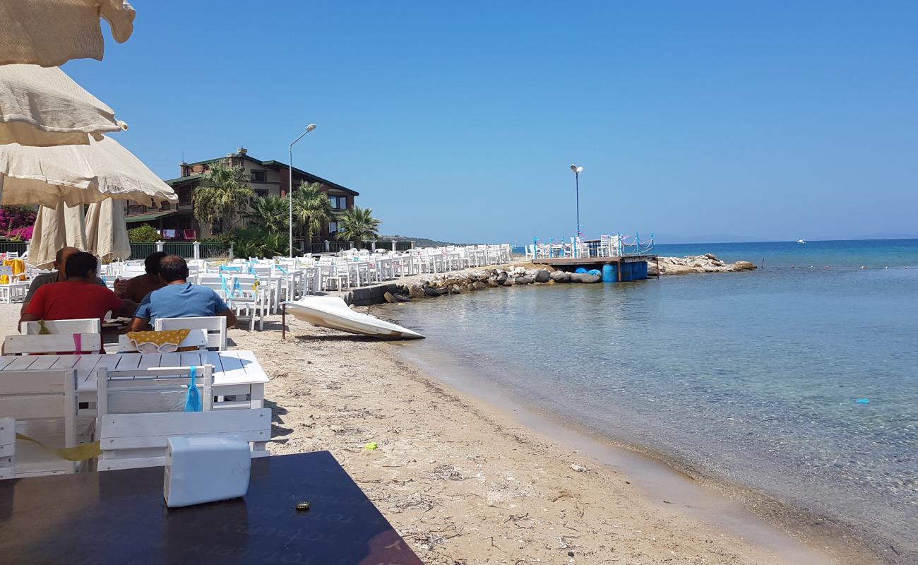 Bonjour Rst. beach'in fotoğrafı açık bej kum yüzey ile