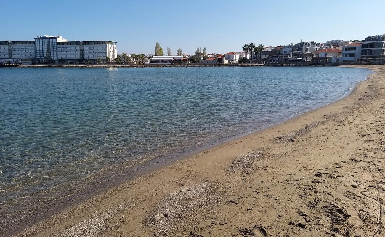 Kocakum Plaji'in fotoğrafı kahverengi kum yüzey ile