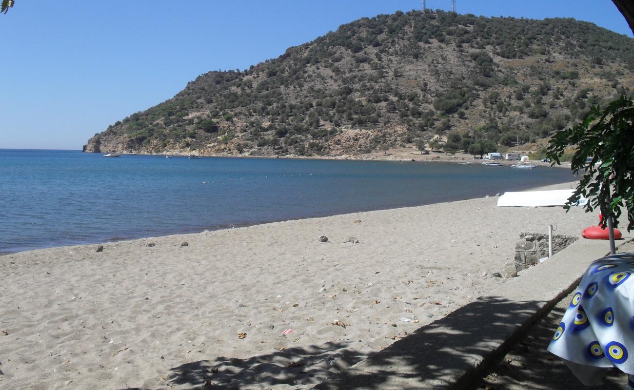 Denizkoy beach'in fotoğrafı bej kum ve çakıl yüzey ile
