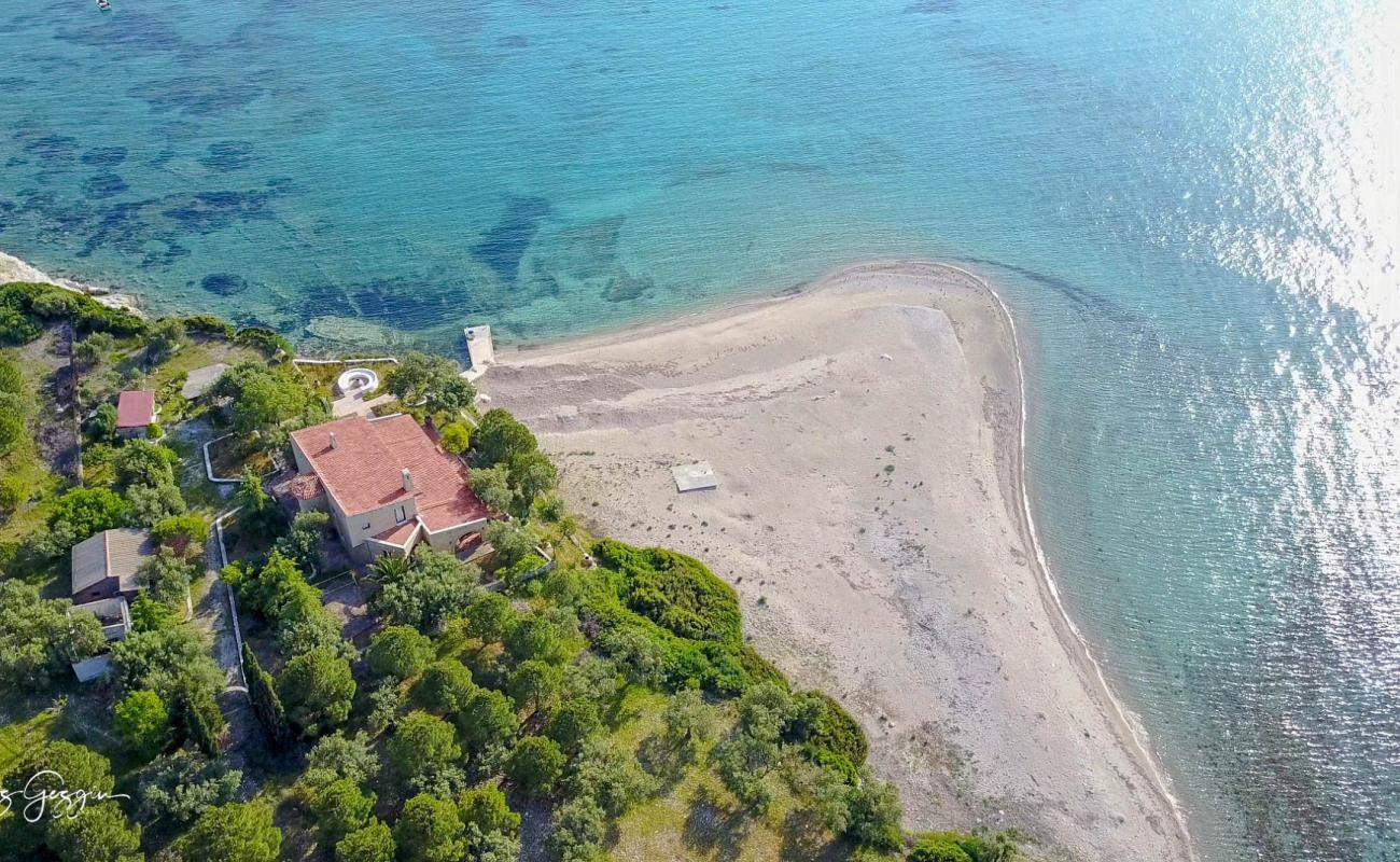 Kalem beach II'in fotoğrafı parlak kum yüzey ile