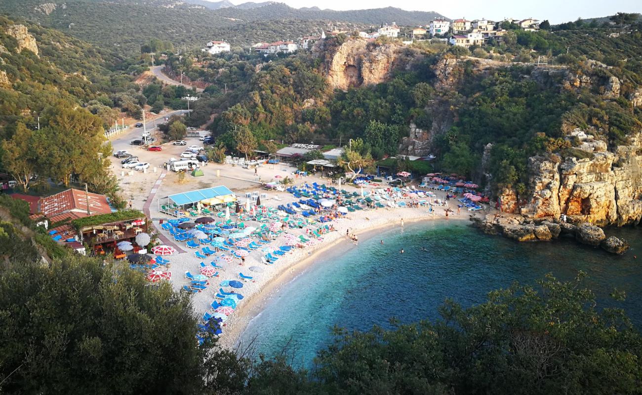 Büyükçakıl Plajı'in fotoğrafı beyaz çakıl taş yüzey ile