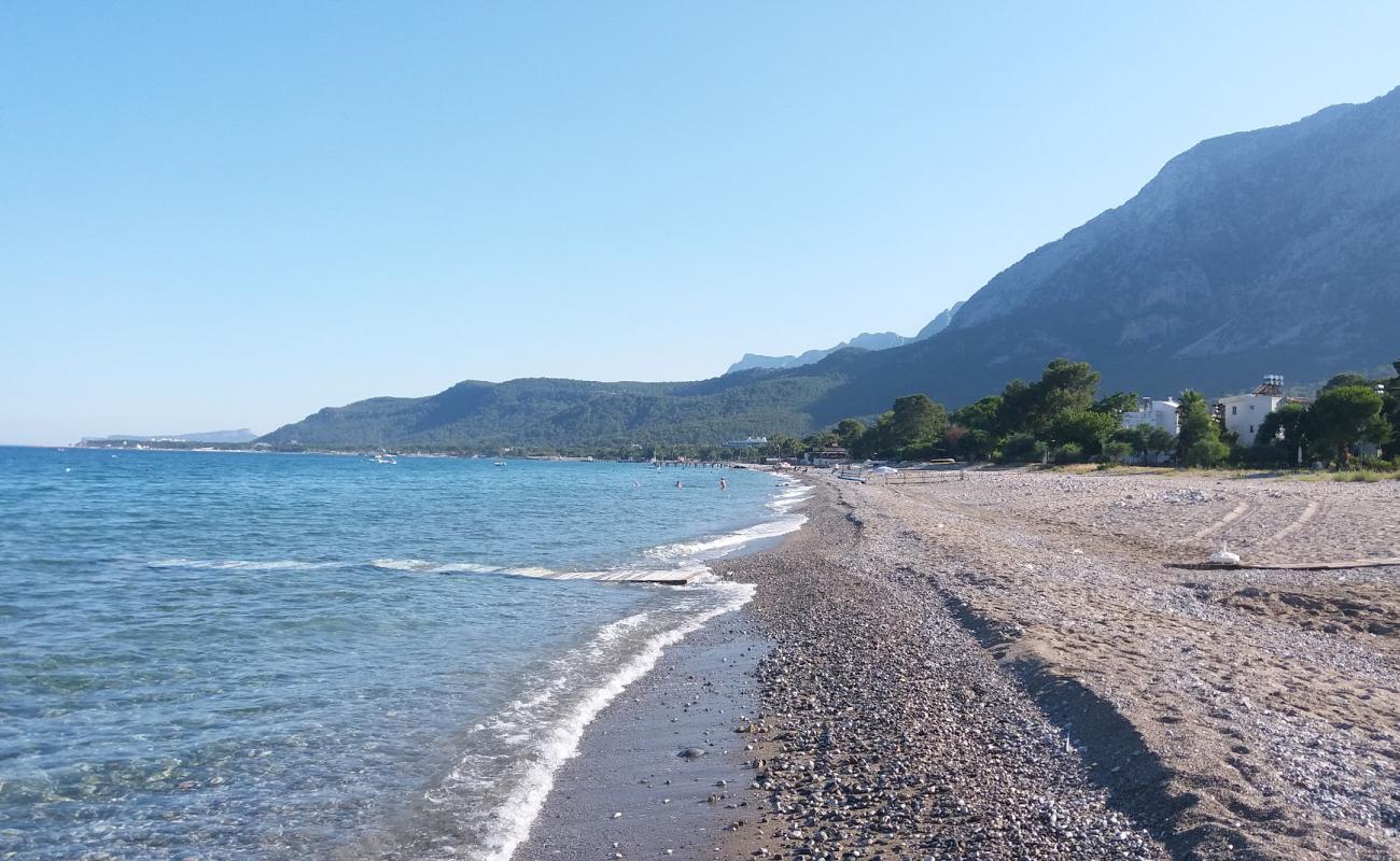 Natur Free Beach'in fotoğrafı gri kum ve çakıl yüzey ile