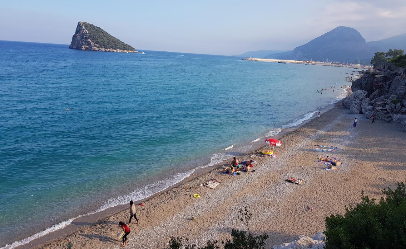 Topcam Beach'in fotoğrafı hafif ince çakıl taş yüzey ile