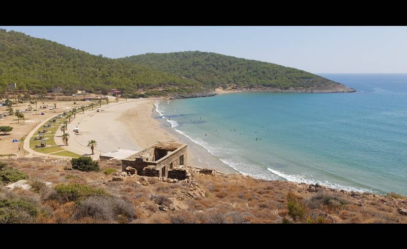 Incekum beach'in fotoğrafı açık bej kum yüzey ile
