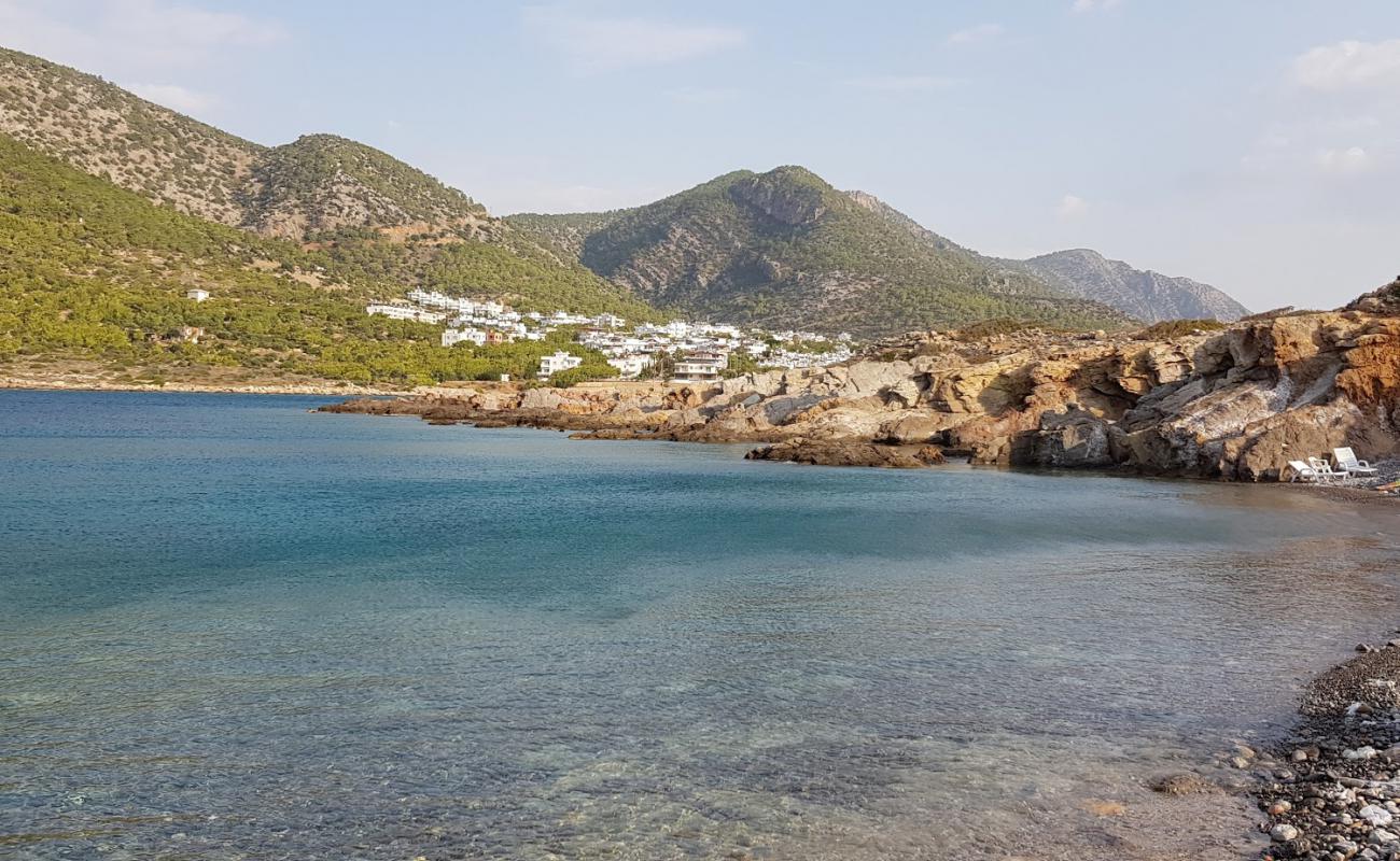 Tisan Kadınlar Koyu'in fotoğrafı bej çakıl yüzey ile