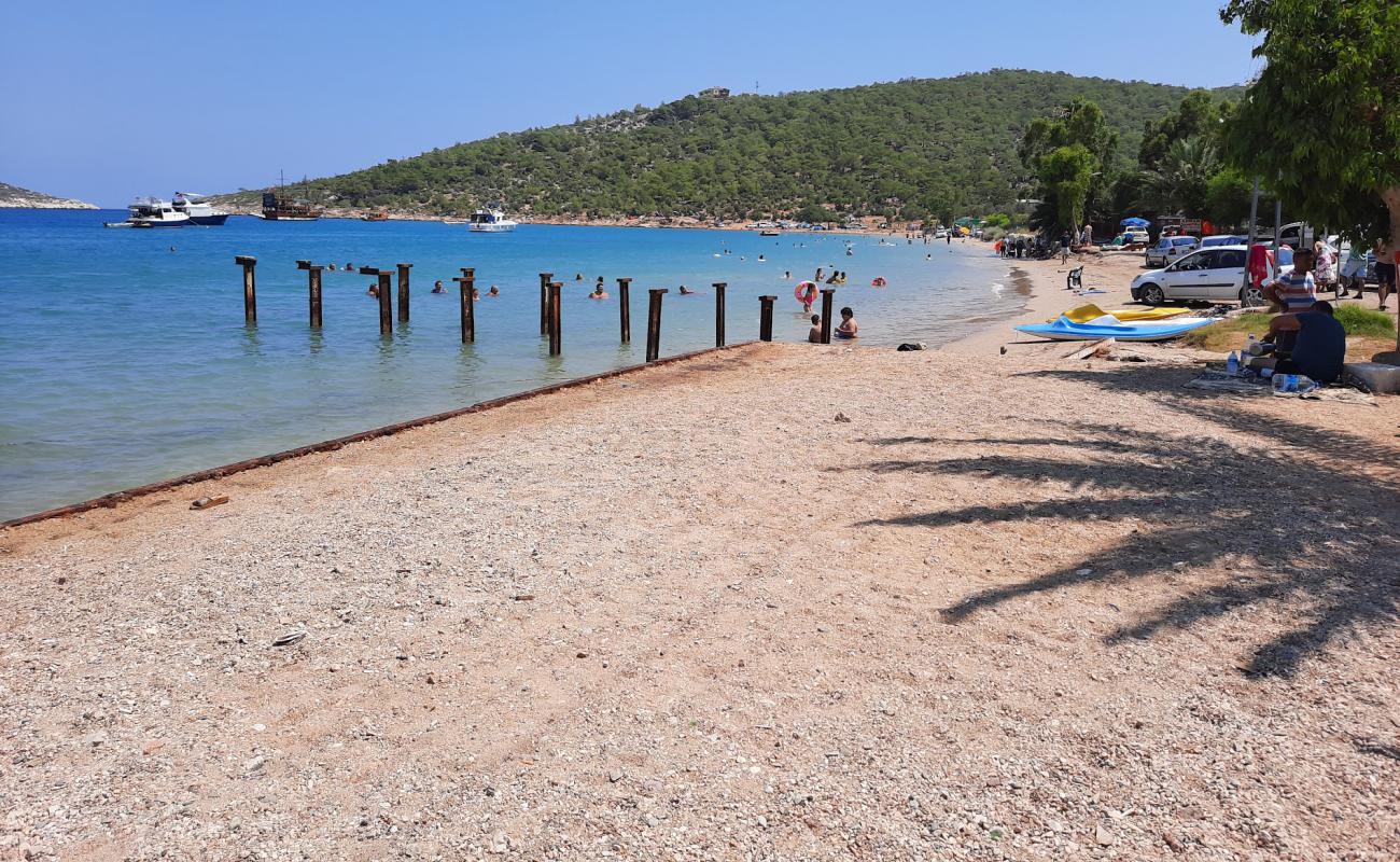 Bogsak beach'in fotoğrafı bej kum ve çakıl yüzey ile