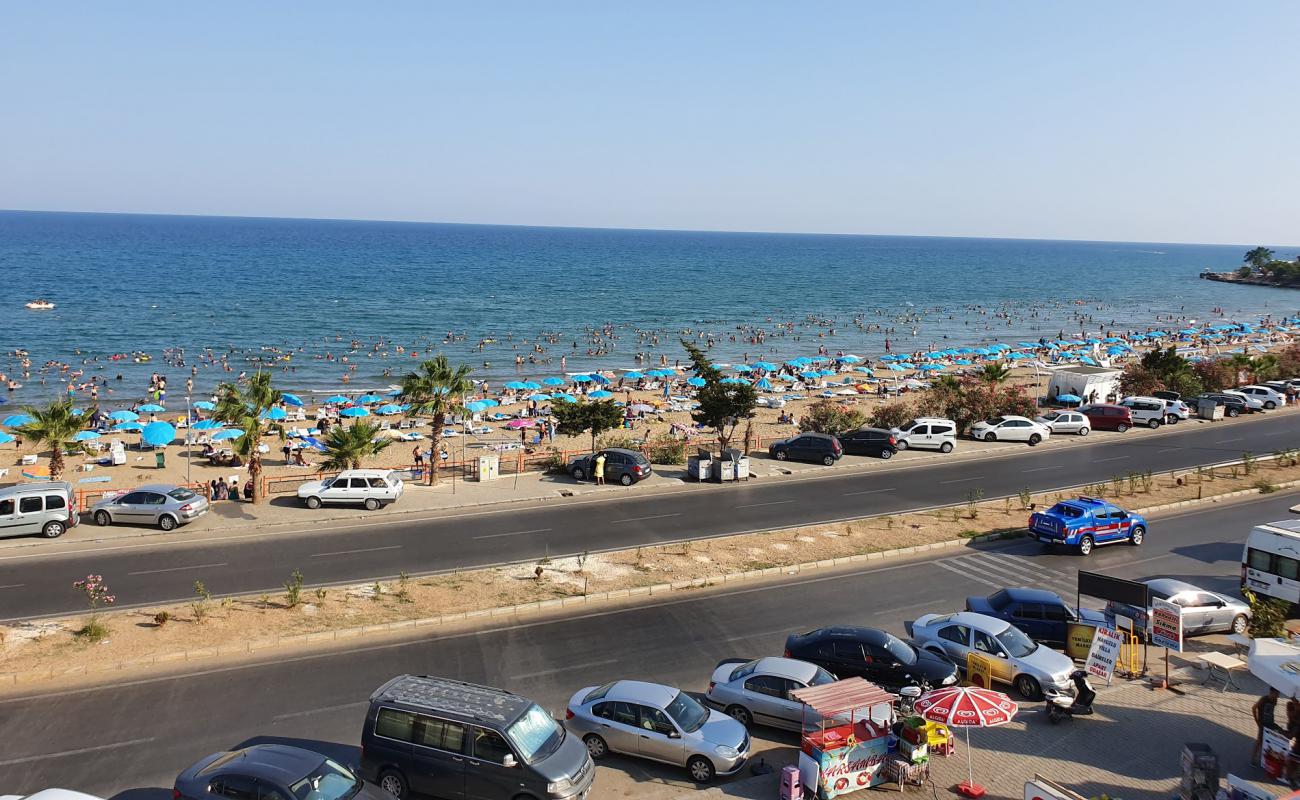 Ayas beach III'in fotoğrafı açık bej kum yüzey ile
