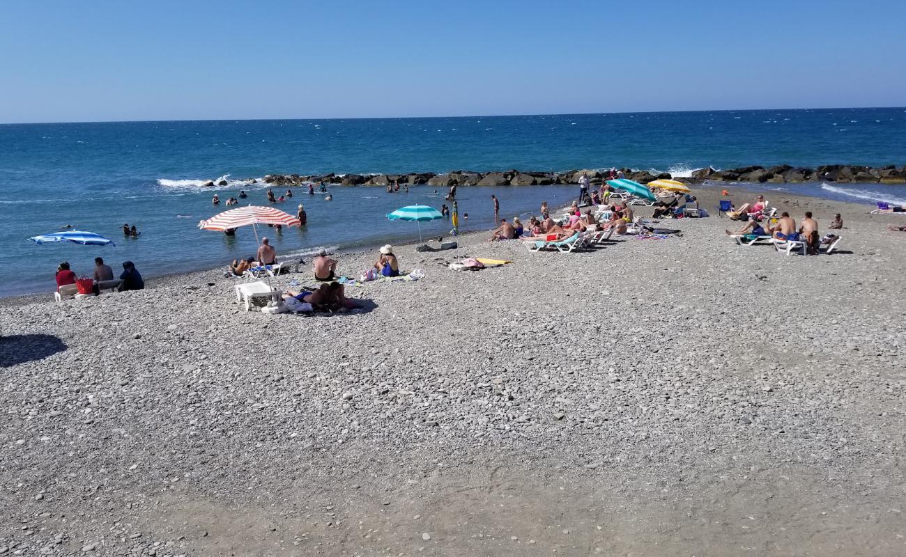 Ayancik Sahili Beach'in fotoğrafı gri kum ve çakıl yüzey ile