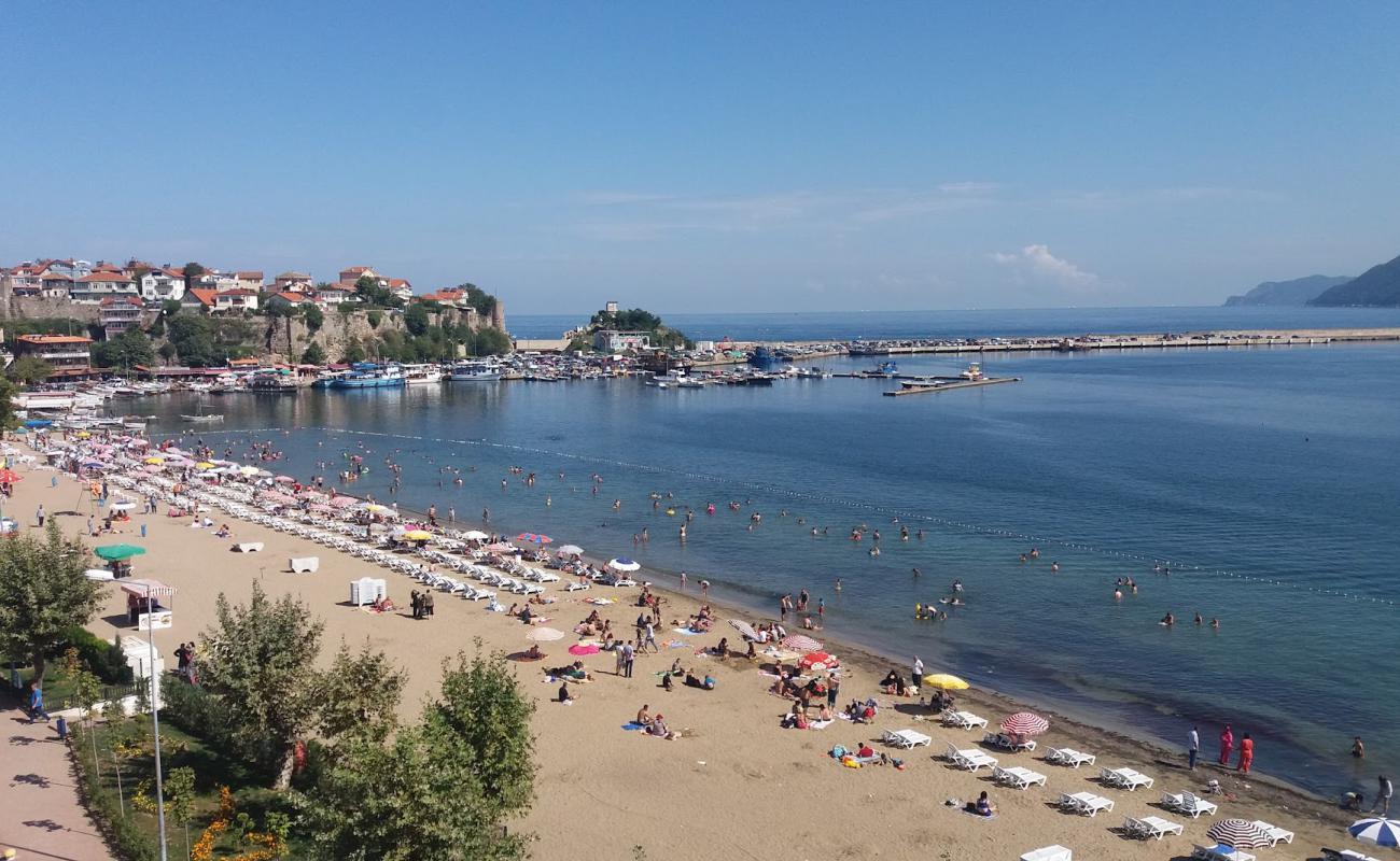Amasra Plaji'in fotoğrafı açık bej kum yüzey ile
