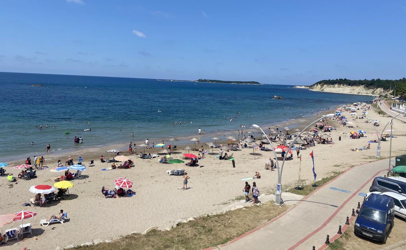 Cebeci Radio Plaj'in fotoğrafı açık bej kum yüzey ile