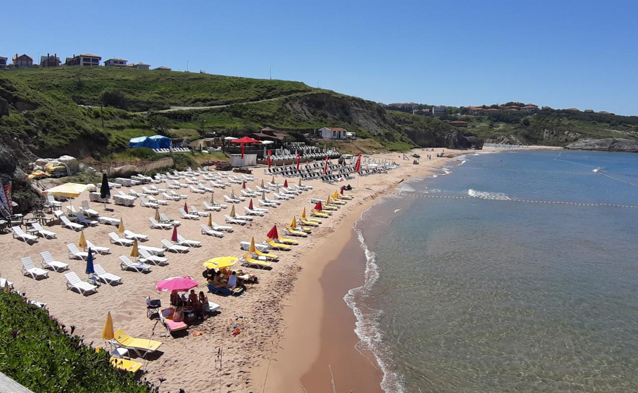 Baia Beach'in fotoğrafı parlak kum yüzey ile