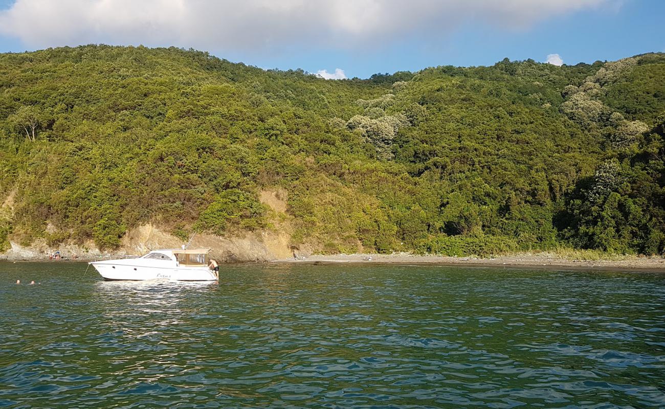 Kecilik Bay'in fotoğrafı küçük gri çakıllar yüzey ile