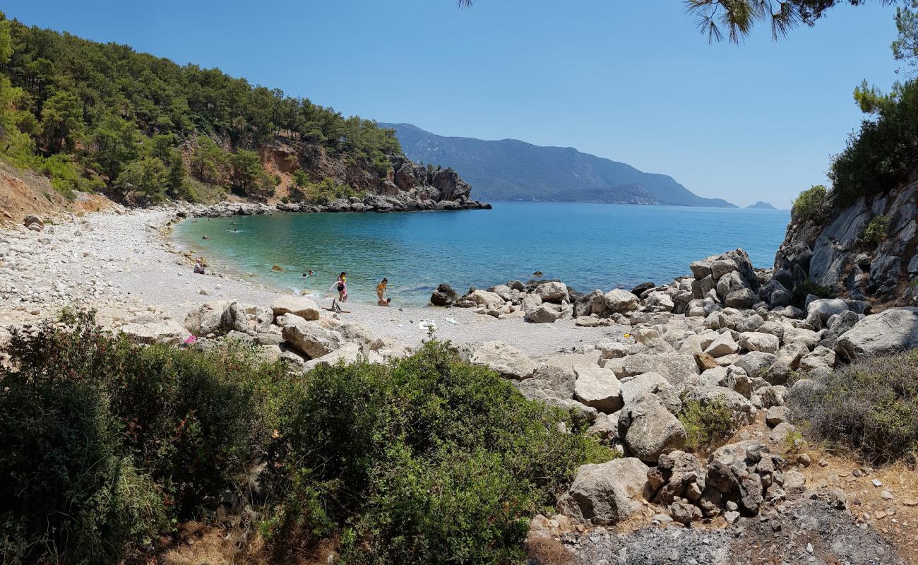 Kargılı Creek Plaji'in fotoğrafı kayalık arazi yüzey ile