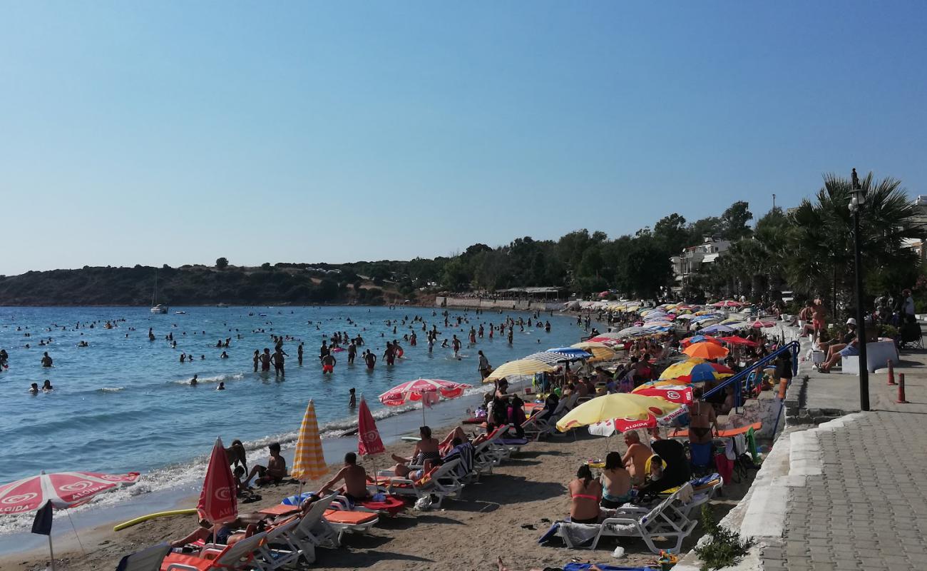 Huzur Plajı'in fotoğrafı açık bej kum yüzey ile