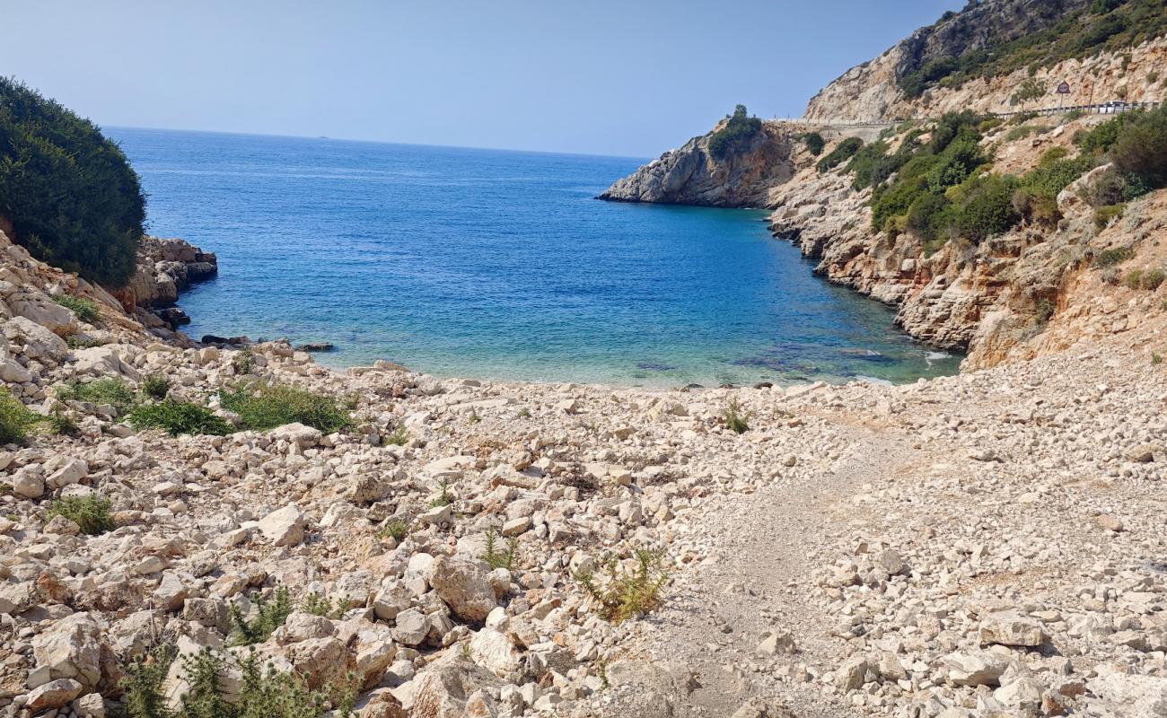 Çakıl Taşı Koyu'in fotoğrafı kayalık arazi yüzey ile