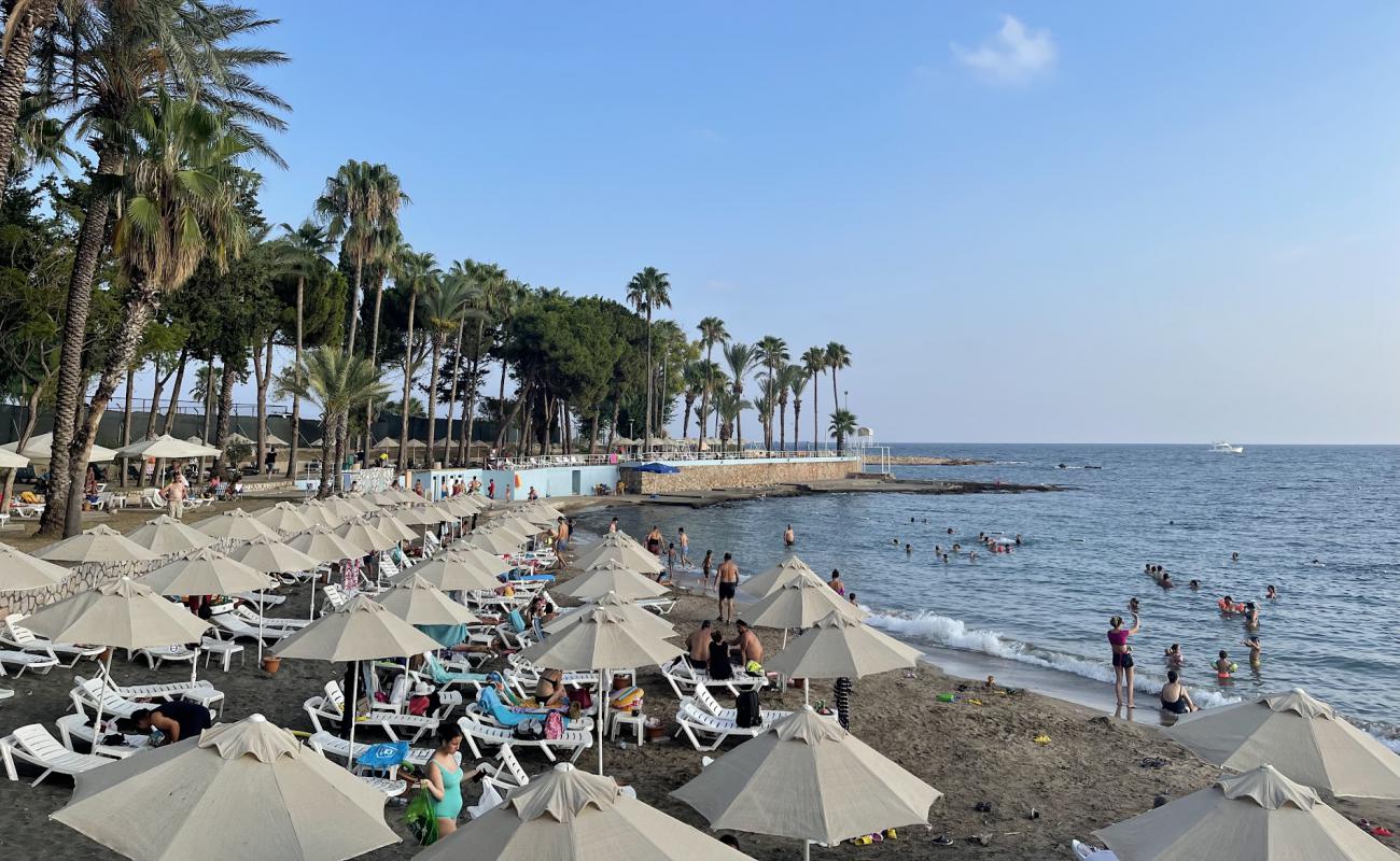 Karpuzkaldıran Plaji'in fotoğrafı açık bej kum yüzey ile