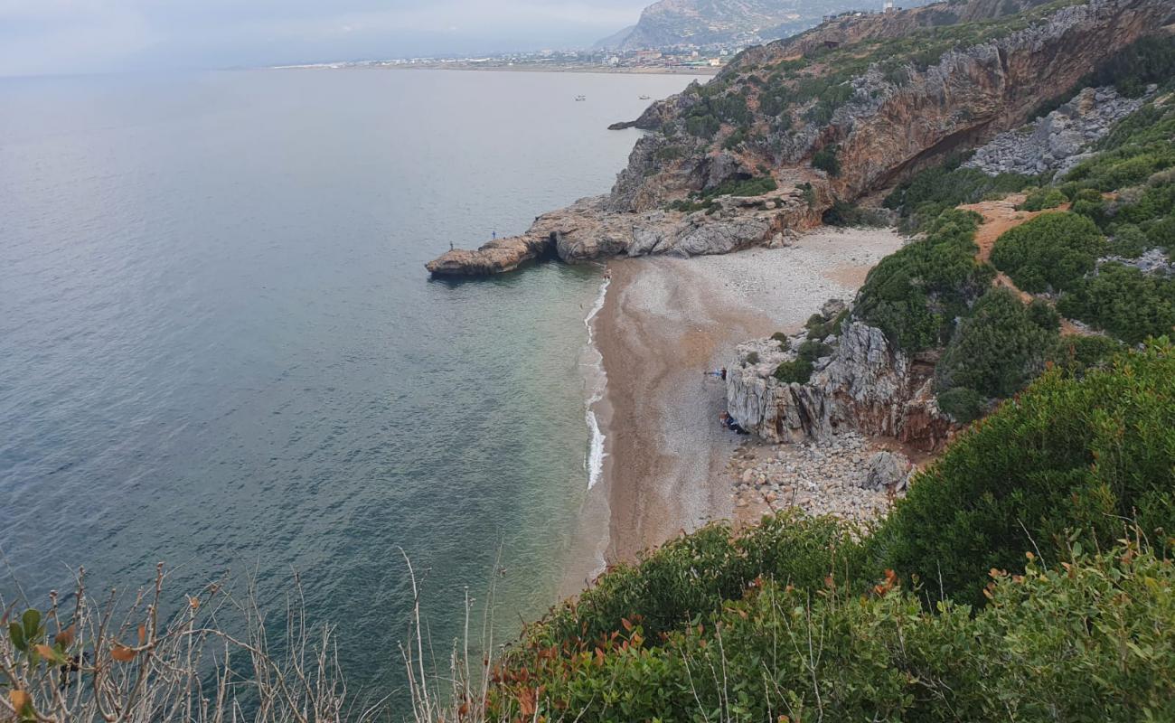 Yaşar Plajı'in fotoğrafı bej çakıl yüzey ile