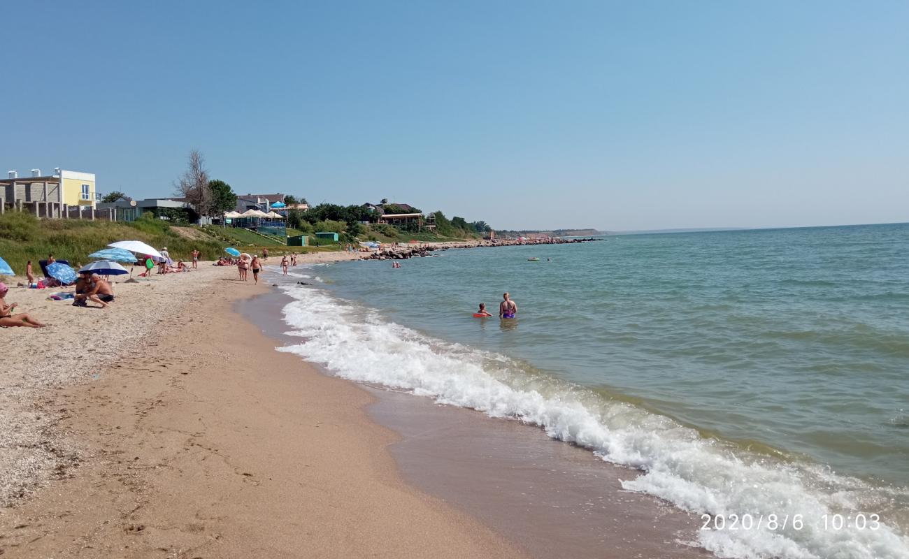 Plyazh Novopetrovka'in fotoğrafı açık bej kum yüzey ile