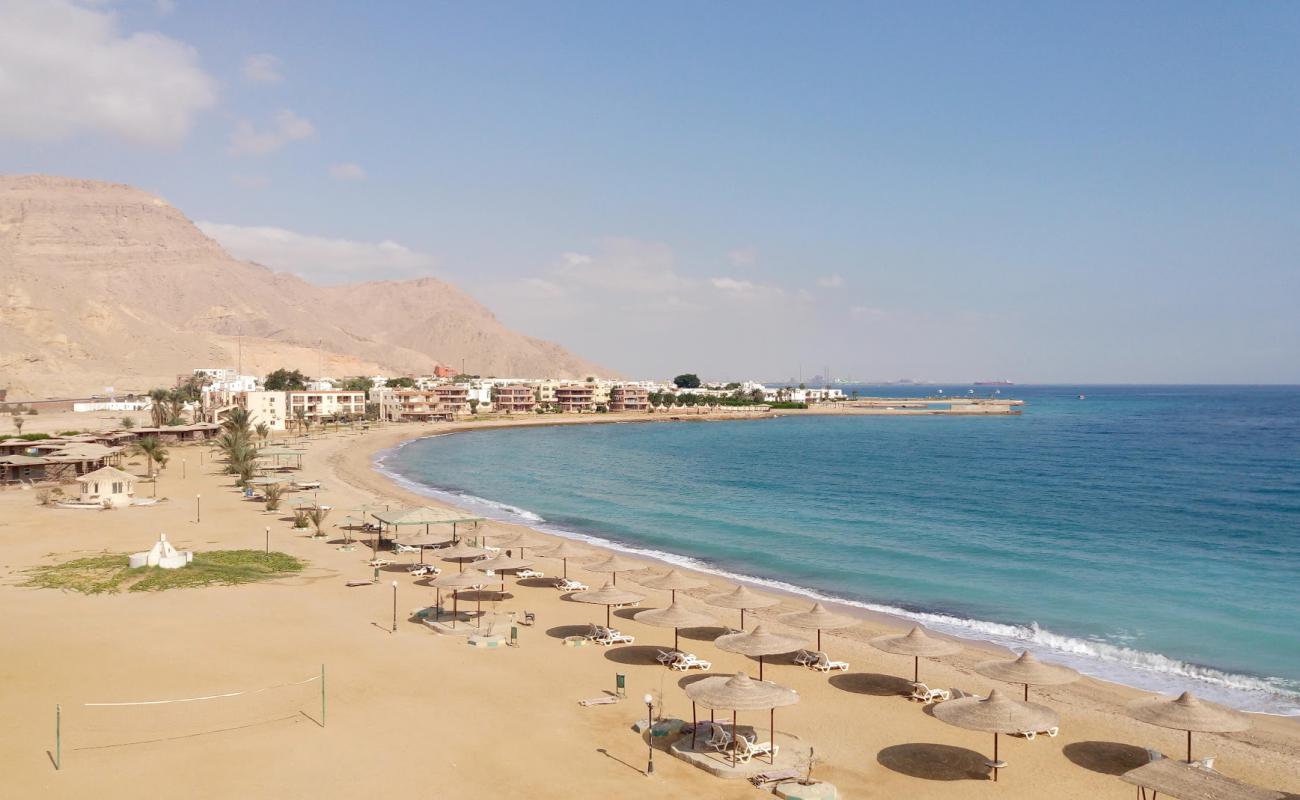 Porto Beach'in fotoğrafı açık bej kum yüzey ile